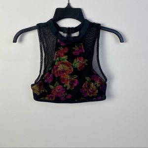 Super cute crop top/sports bra